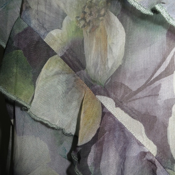 Floral Ruffle Halter Mini Dress - Picture 4 of 4